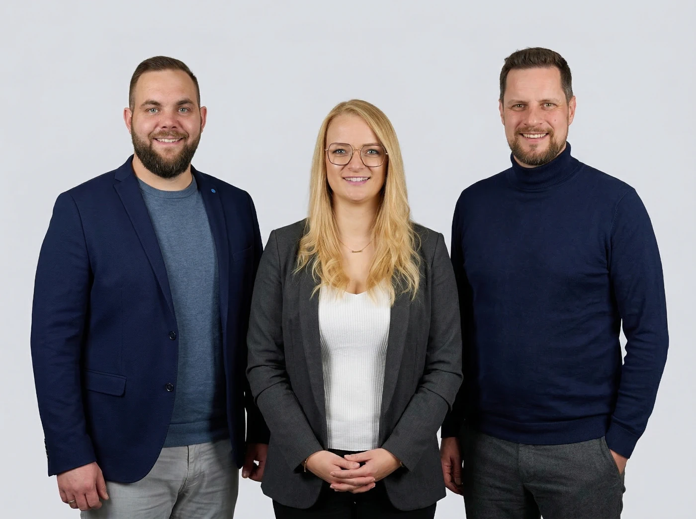 Das Team von IT-Talentz: Felix Weigl, Saskia Zintl und Florian Zintl – Experten für erfolgreiches IT-Recruiting in Bayern.